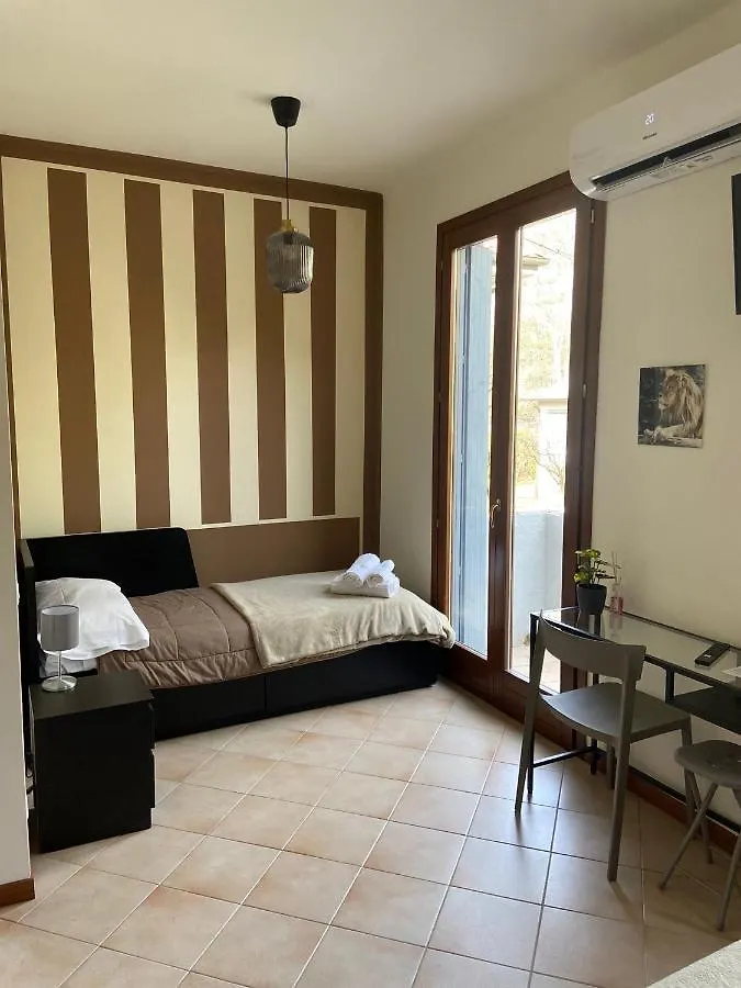 Albergo 900Strati Bergamo Olaszország